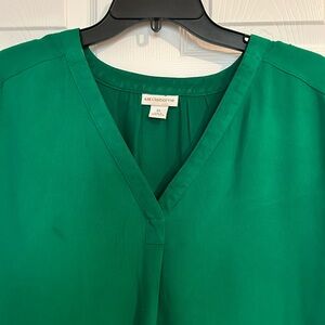 Liz Claiborne Vibrant Green Blouse